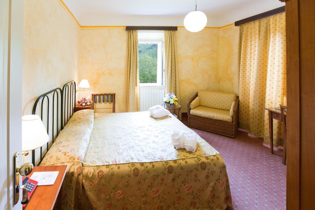 Terme San Filippo & Spa Castiglione dʼOrcia Pokój zdjęcie