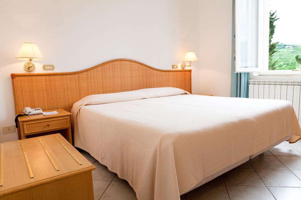 Terme San Filippo & Spa Castiglione dʼOrcia Pokój zdjęcie